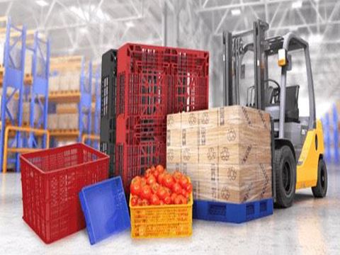 plastic pallets stackable.jpg