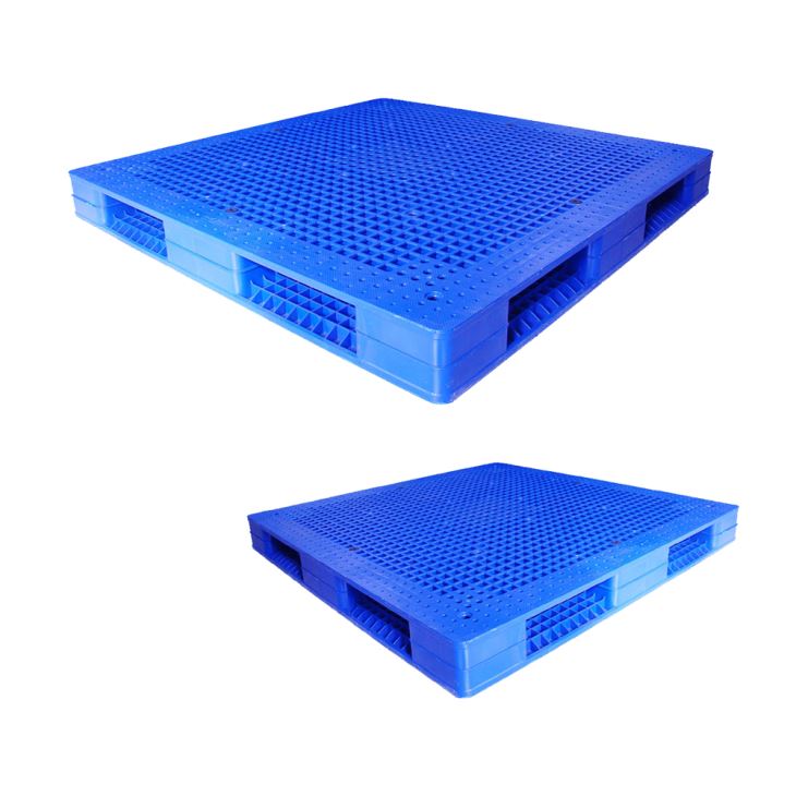 4 way entry plastic pallets